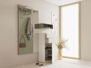 Входная мебель