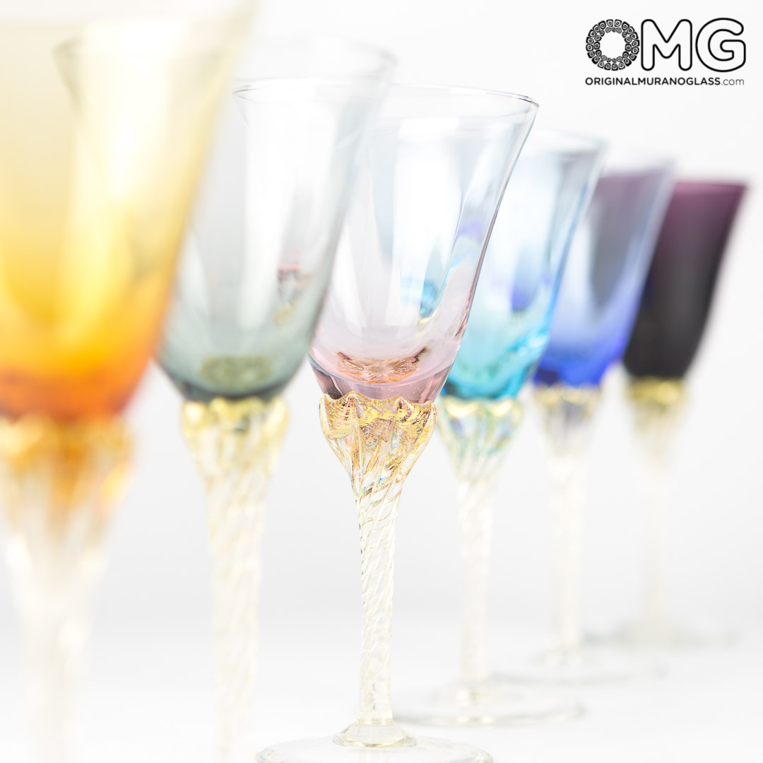2786 ORIGINALMURANOGLASS Набор из 6 разноцветных бокалов - дутое стекло - Original Murano Glass OMG 9 см  - Вид №1