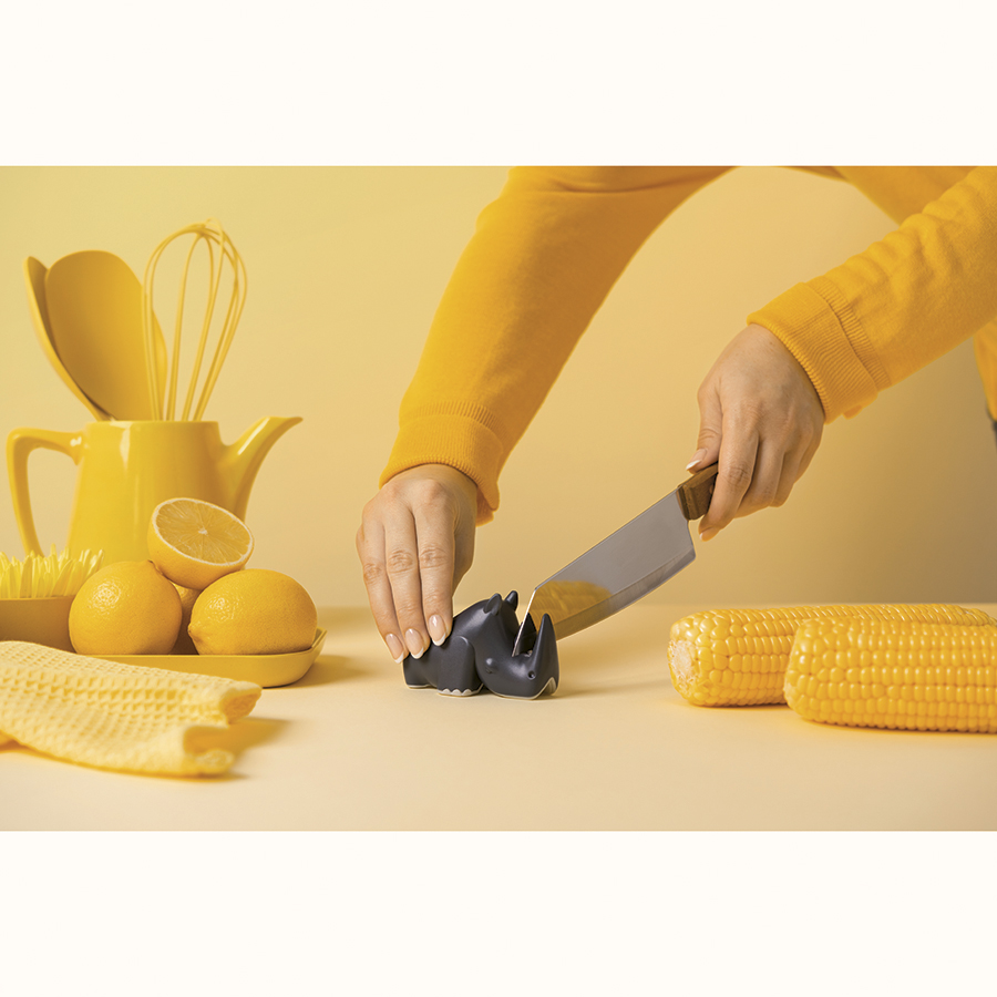 OT898 Ножеточка Пластмассовая OTOTO Китай  - Вид №1