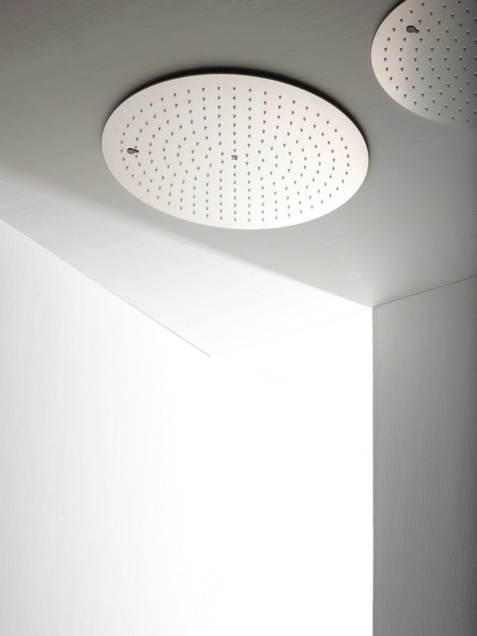 Круглая потолочная душевая головка из нержавеющей стали BEAMTECH CORTINA CRTT310/410/510 ARCH-00029664 - Вид №4