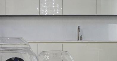 RIFRA Глянцевая белая лакированная кухня Line sun-id-1481454 - Вид №4