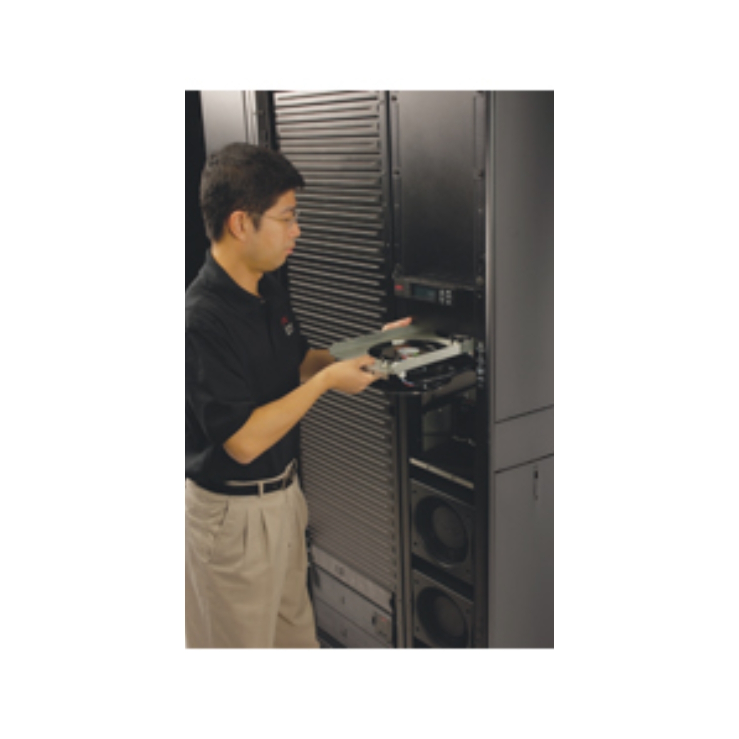 WADVPRIME-AX-60 План обслуживания Advantage Prime на (1) год на шкаф системы охлаждения высокой энергетической плотности Schneider Electric 