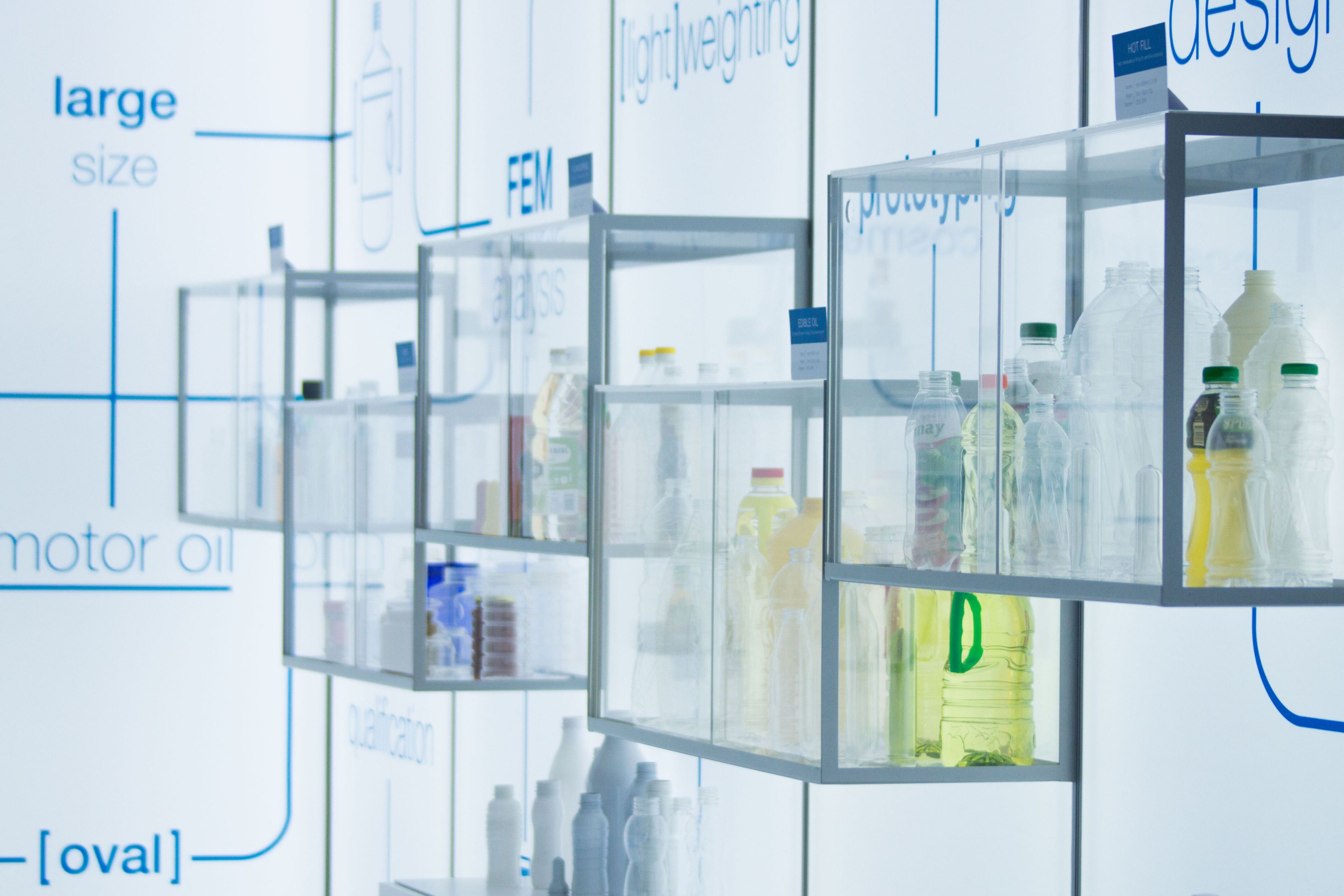 Алюминиевые и тканевые конструкции для выставочного зала ABS Group SHOWROOM ARCH-00043780 - Вид №4