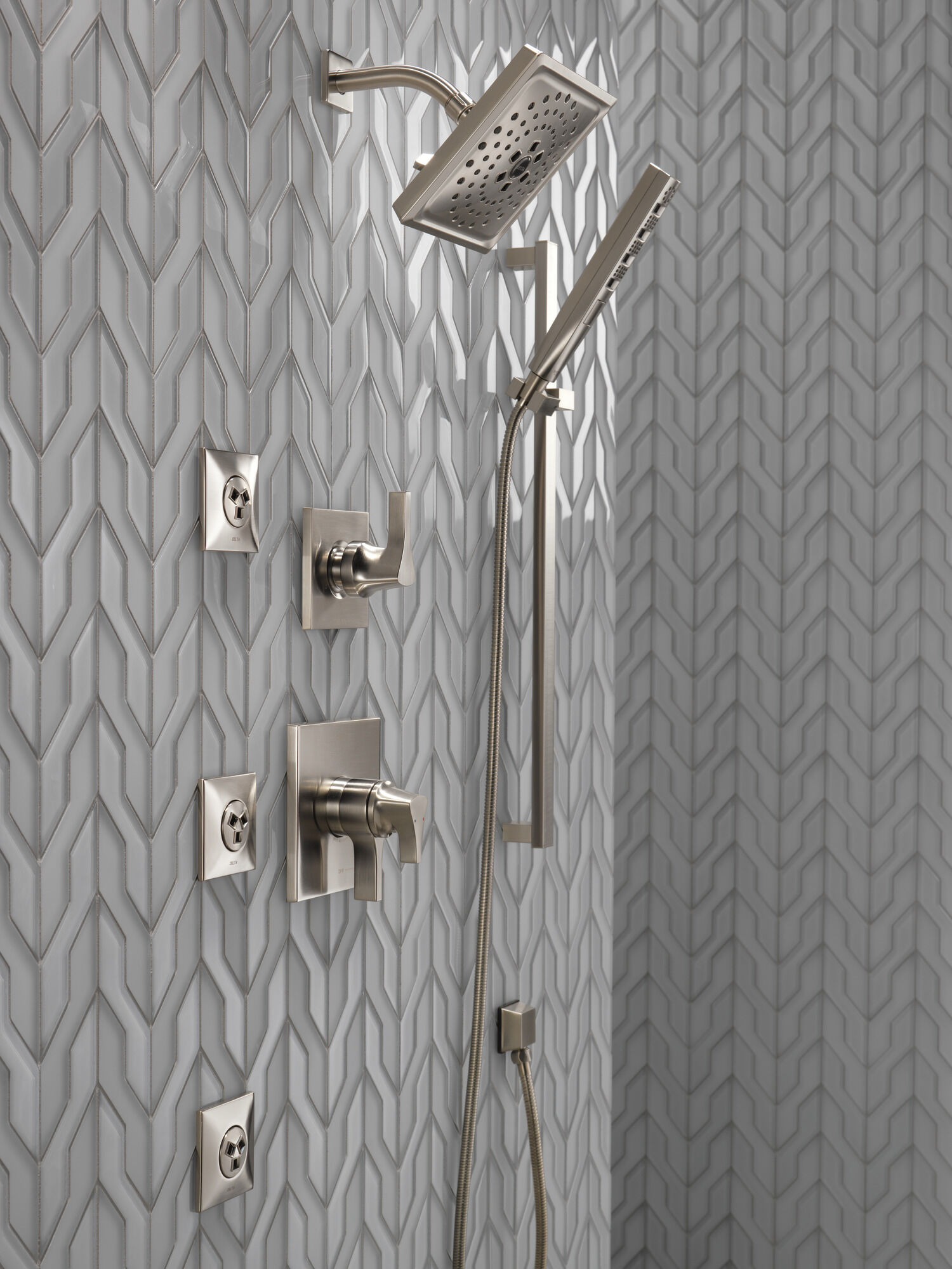 Квадратный спрей для тела HydraChoice® Square Body Spray Trim Delta Faucet T50210-SS - Вид №41