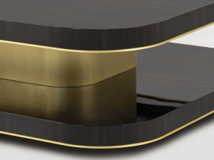 Журнальный столик из черного дерева