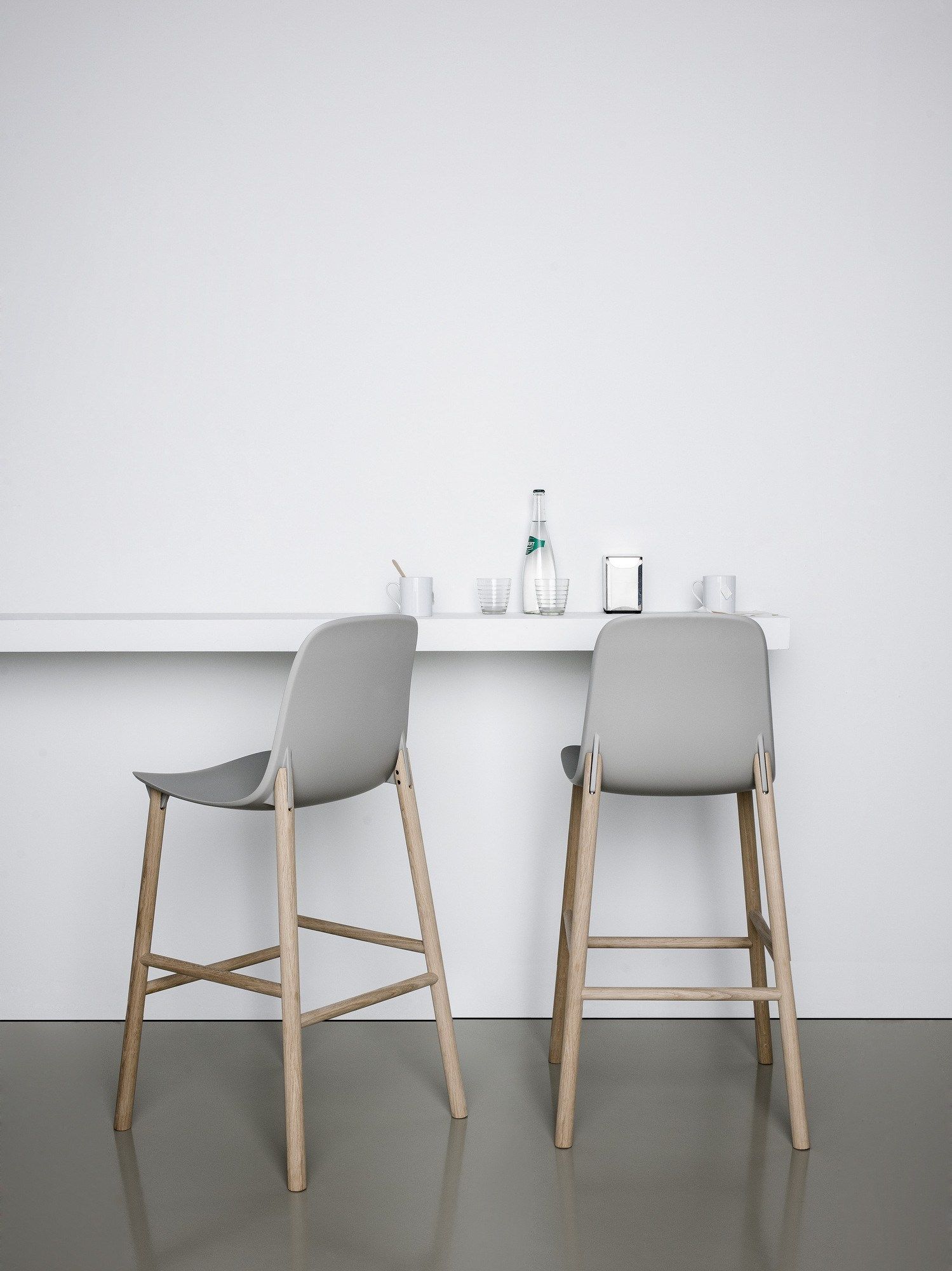 Полиуретановый барный стул со спинкой Kristalia Sharky ARCH-00125105 - Вид №11