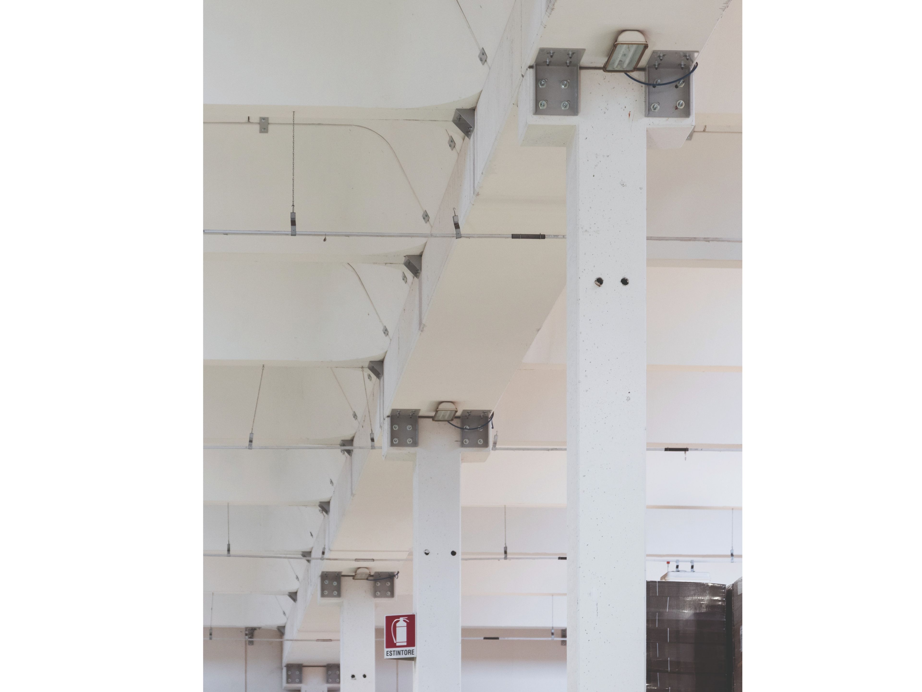 Система ограничения балки и Т-образной колонны Seriana Vincolo trave – pilastro a T ARCH-00033242 - Вид №1