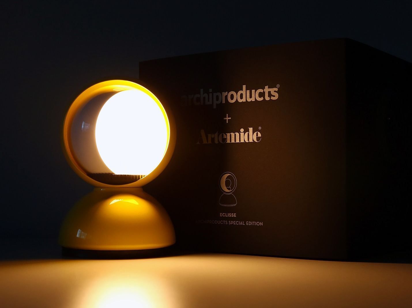 Окрашенная металлическая настольная лампа Archiproducts Edition ARTEMIDE - ECLISSE Archiproducts Limited Edition ARCH-00014005 - Вид №3