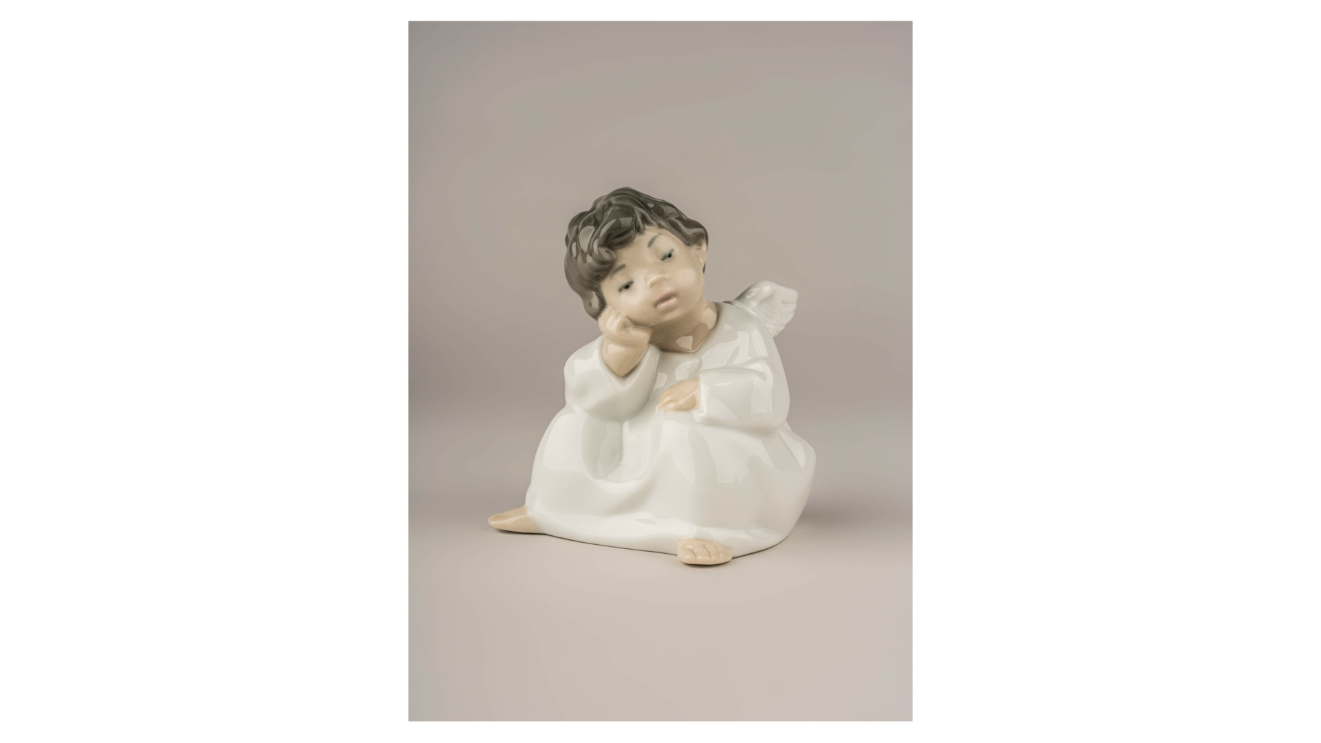 10668959 LLADRO Фигурка Lladro "Задумчивый ангел" 10x10см Фарфор Lladró  - Вид №3