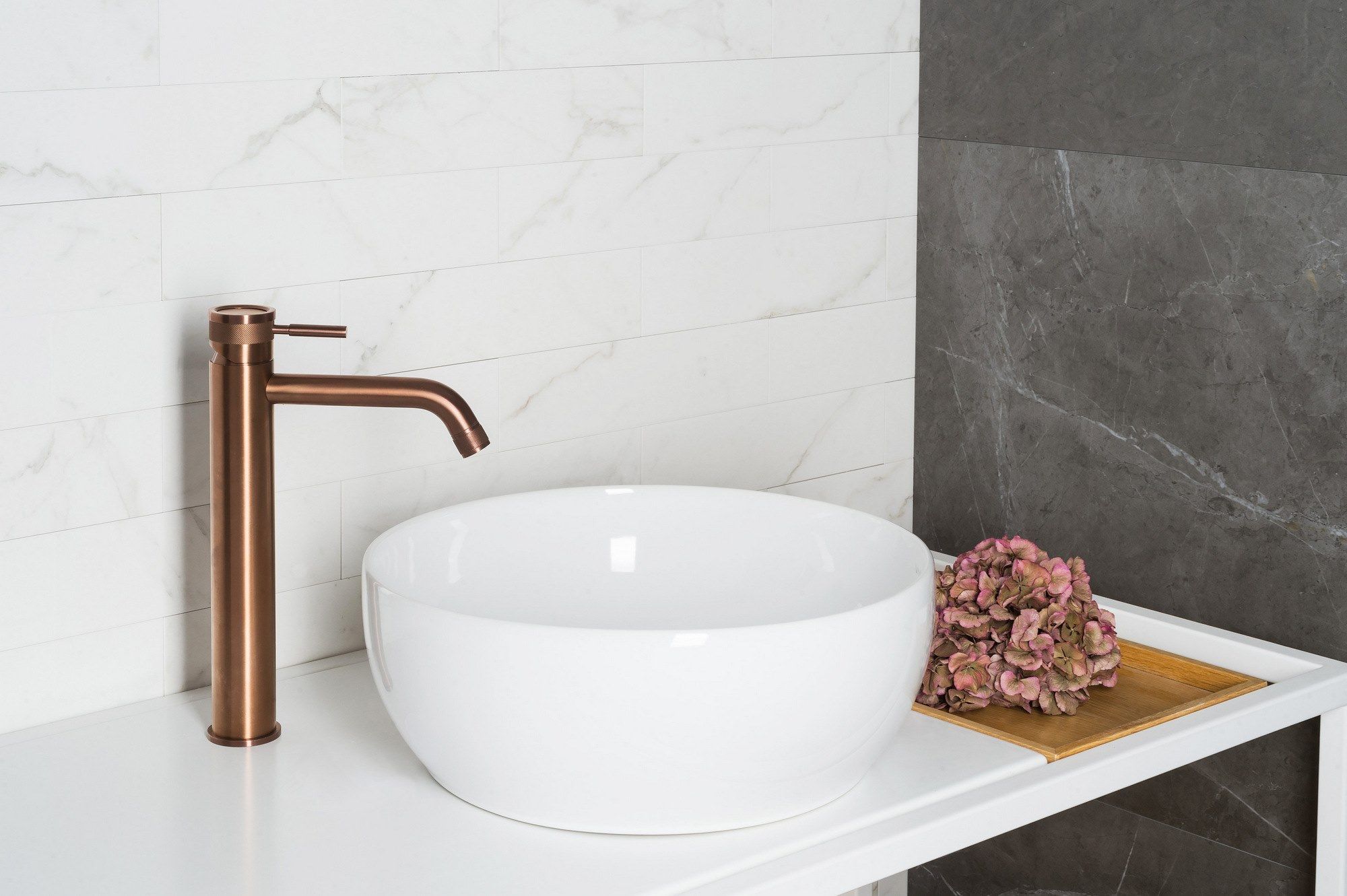 Однорычажный смеситель для раковины из нержавеющей стали с аэратором Tubico Волга ARCH-00022492 - Вид №4