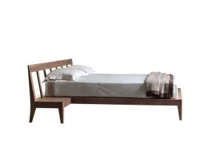 Двуспальная кровать со встроенными тумбочками