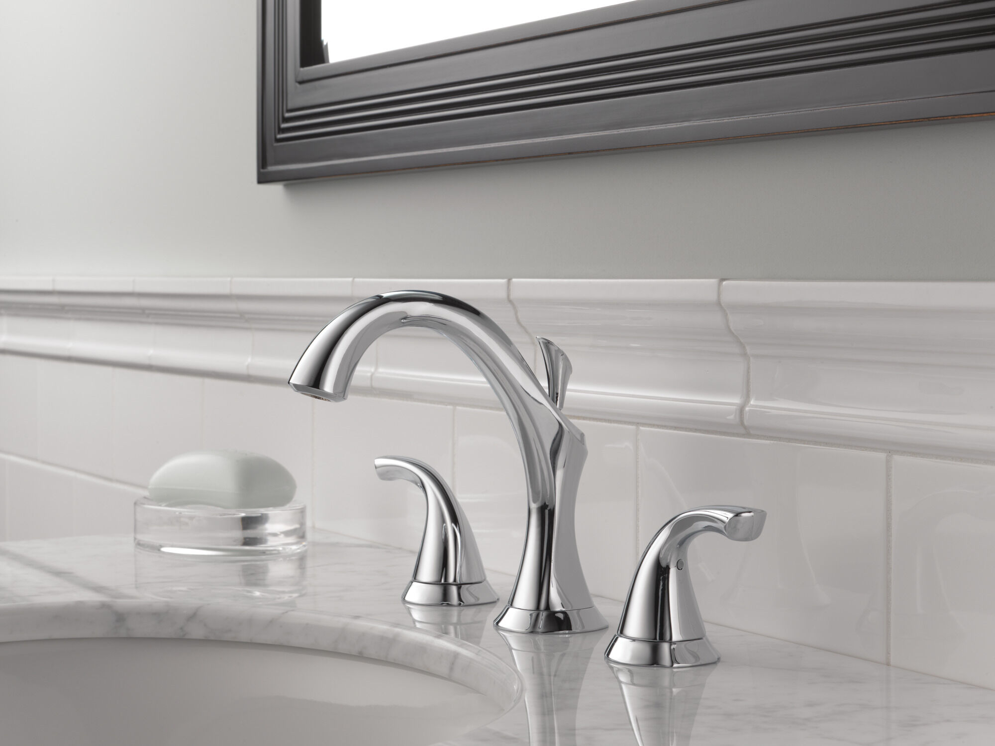 3592LF Смеситель для ванной комнаты с двумя ручками Delta Faucet Addison Хром  - Вид №3