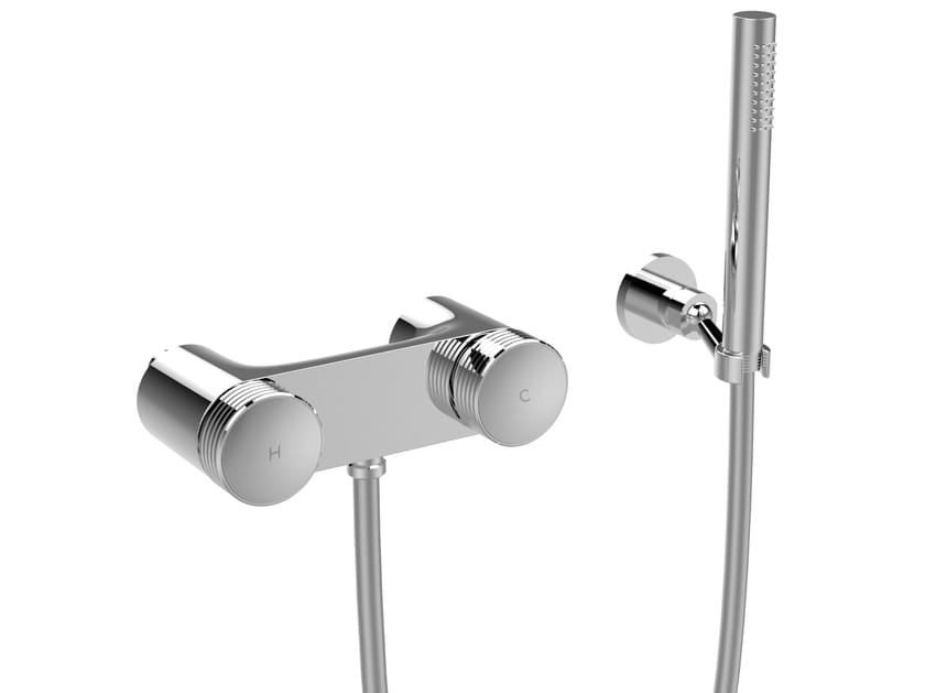 Хромированный латунный смеситель для душа с ручным душем FIMA CARLO FRATTINI текстура ARCH-00104960