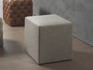 Квадратный пуф