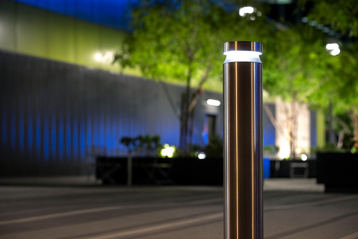 FSRT229 Столбик Helio, серия 600  Forms-surfaces  - Вид №8