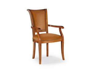 Деревянный стул с подлокотниками с мягким сиденьем