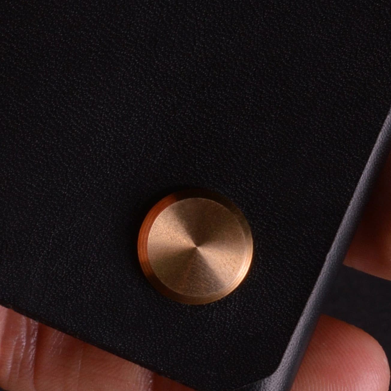 W103CHAR Денежный кошелек - Уголь Wingback  - Вид №3