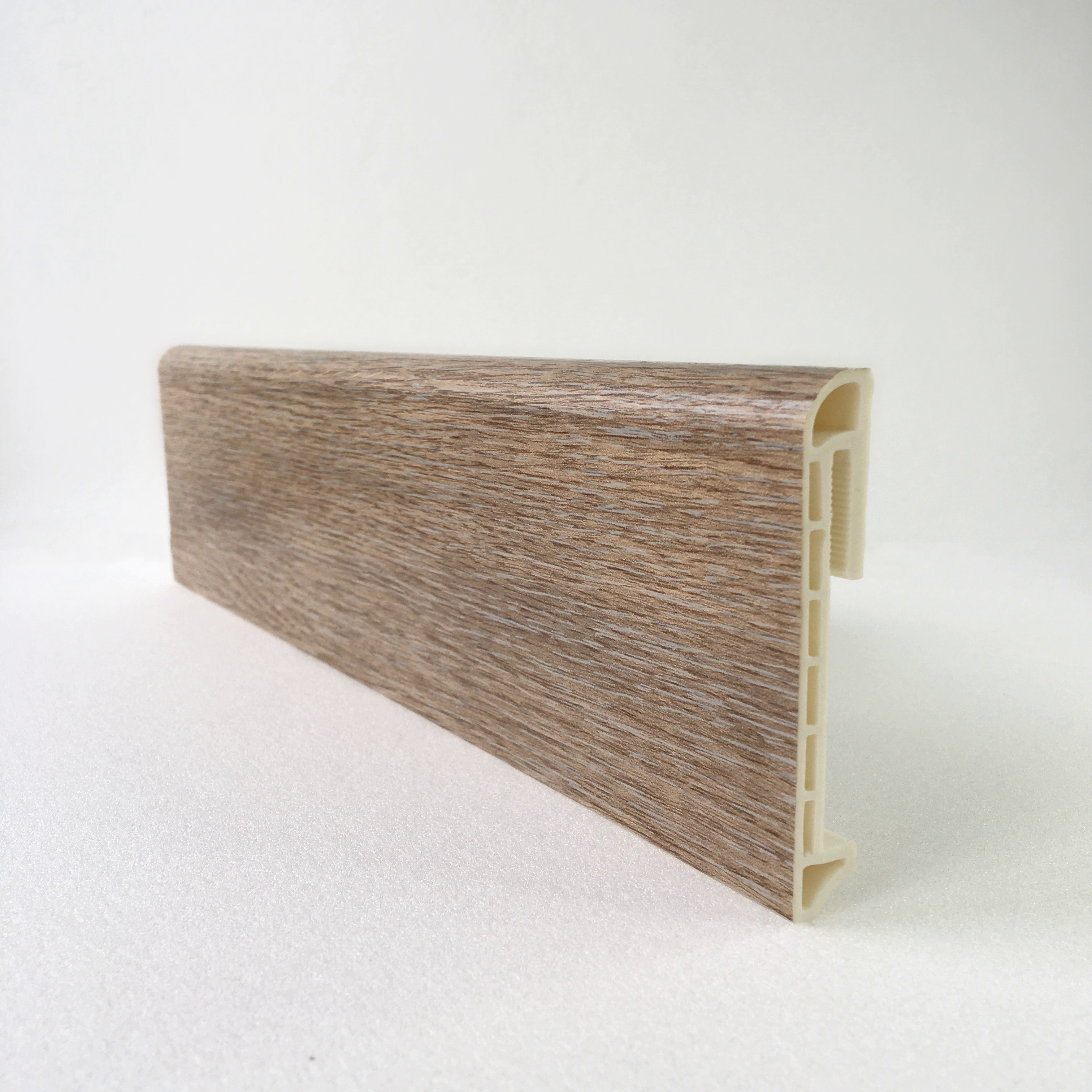 Напольный плинтус  Дуб каньон 80мм DEKOR PANEL DP063