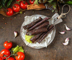 6301 Колбаски сыровяленые из молодой говядины Вкусляндия