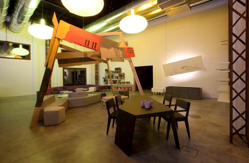 Quinze & Milan Деревянный стул с подлокотниками Room 26 sun-id-1516546 - Вид №2