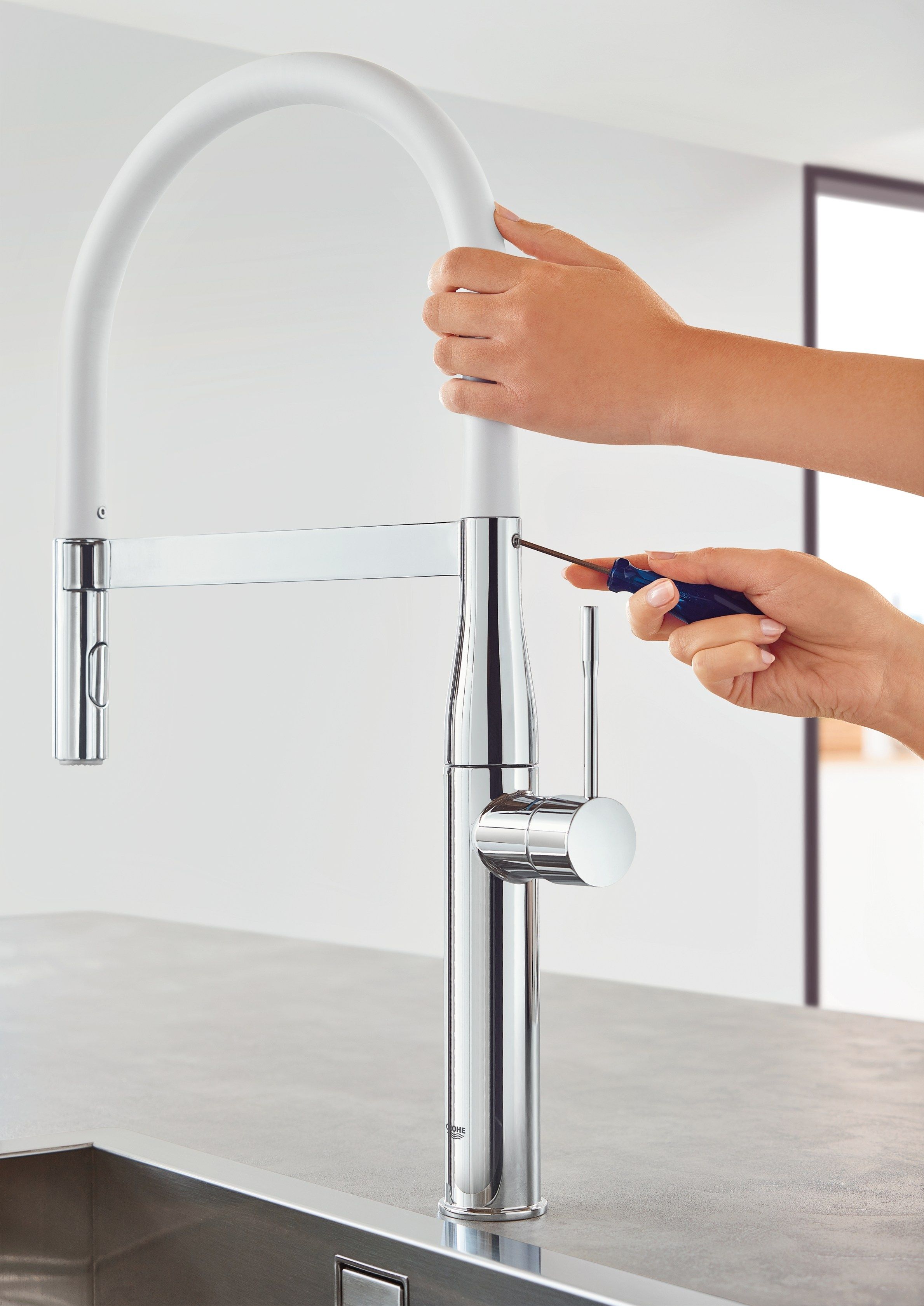 Гибкий шланг для кухни Grohe Essence New ARCH-00014786