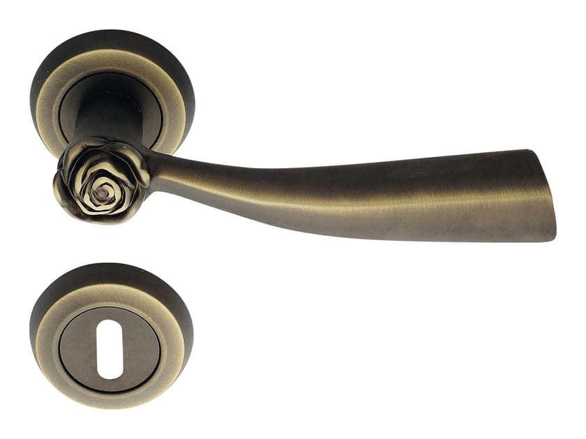 Классическая латунная ручка на розетке с насадкой LINEA CALI' ARCH-00094230