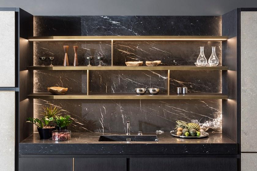 TM Italia Cucine Кухня с островом и колоннами sun-id-1415755 - Вид №2