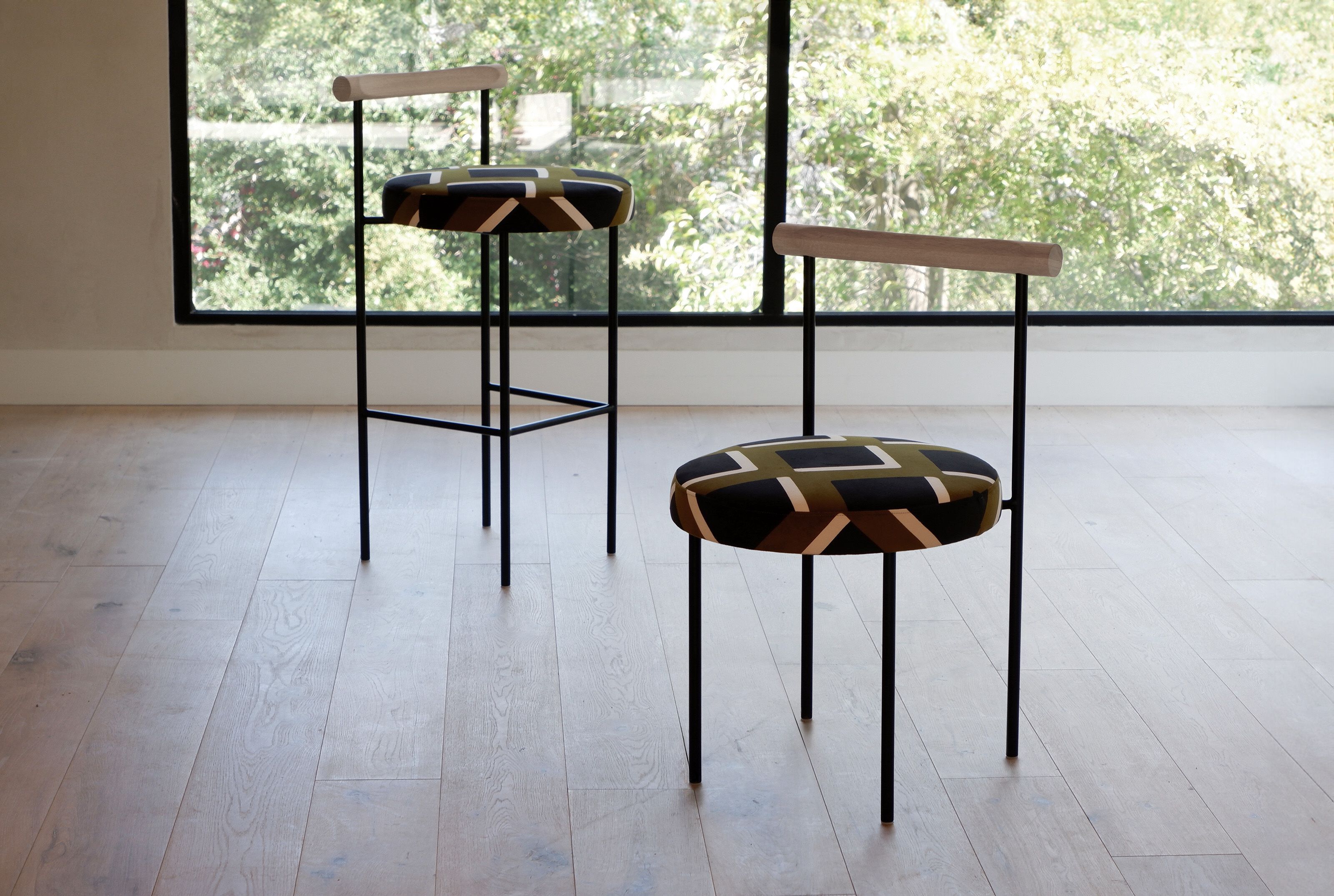 Высокий тканевый барный стул с мягким сиденьем Phase Design Inside Scoop ARCH-00031695 - Вид №2