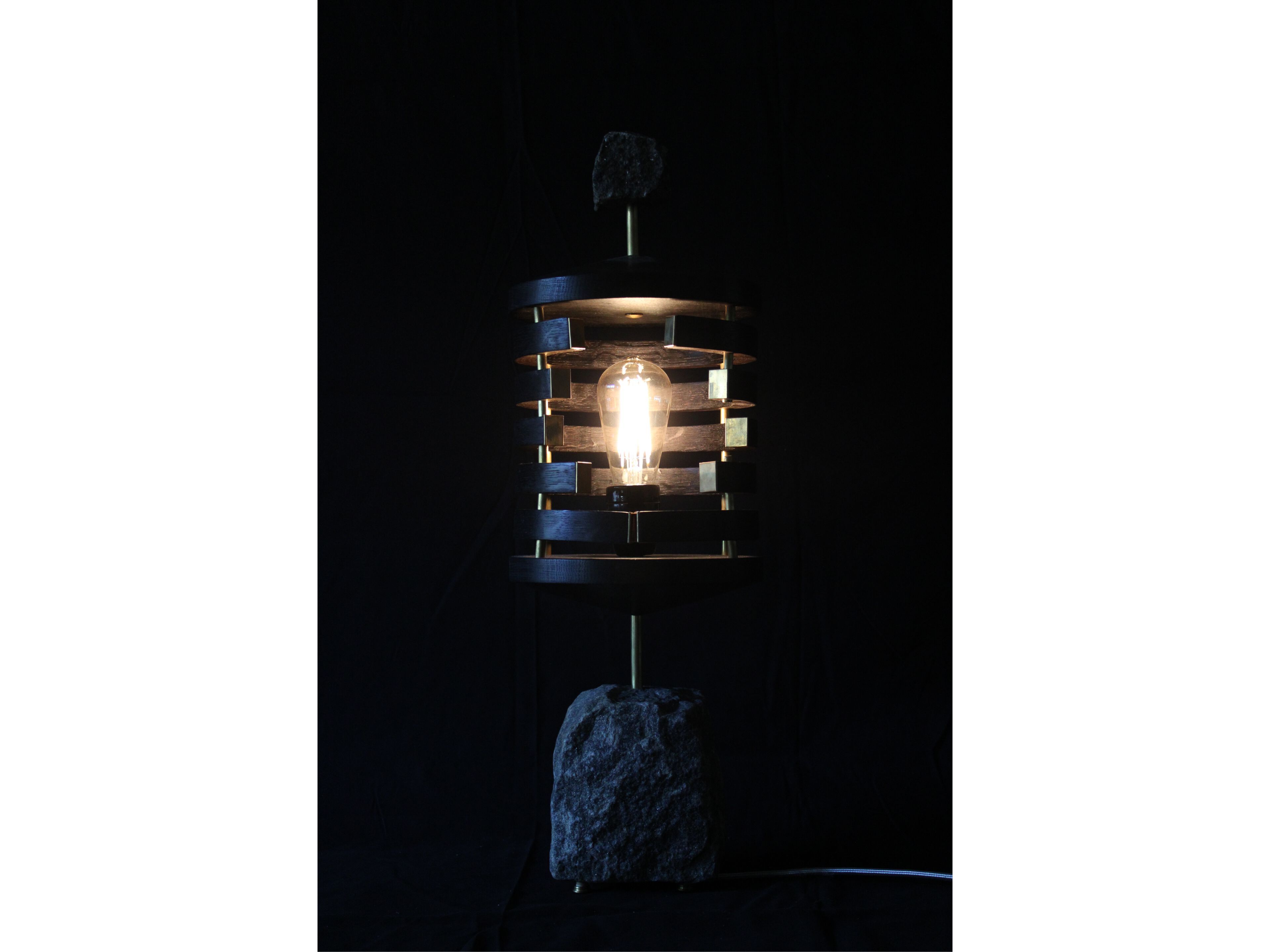 Деревянная настольная лампа LO Contemporary OBÄKE LIGHTING ARCH-00035503 - Вид №5