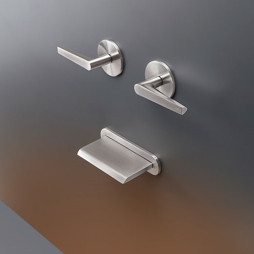 Двойной ручка смеситель для ванной с водопадом струей L. Максимум. 80 мм  FLG24 CEADESIGN  - Вид №1