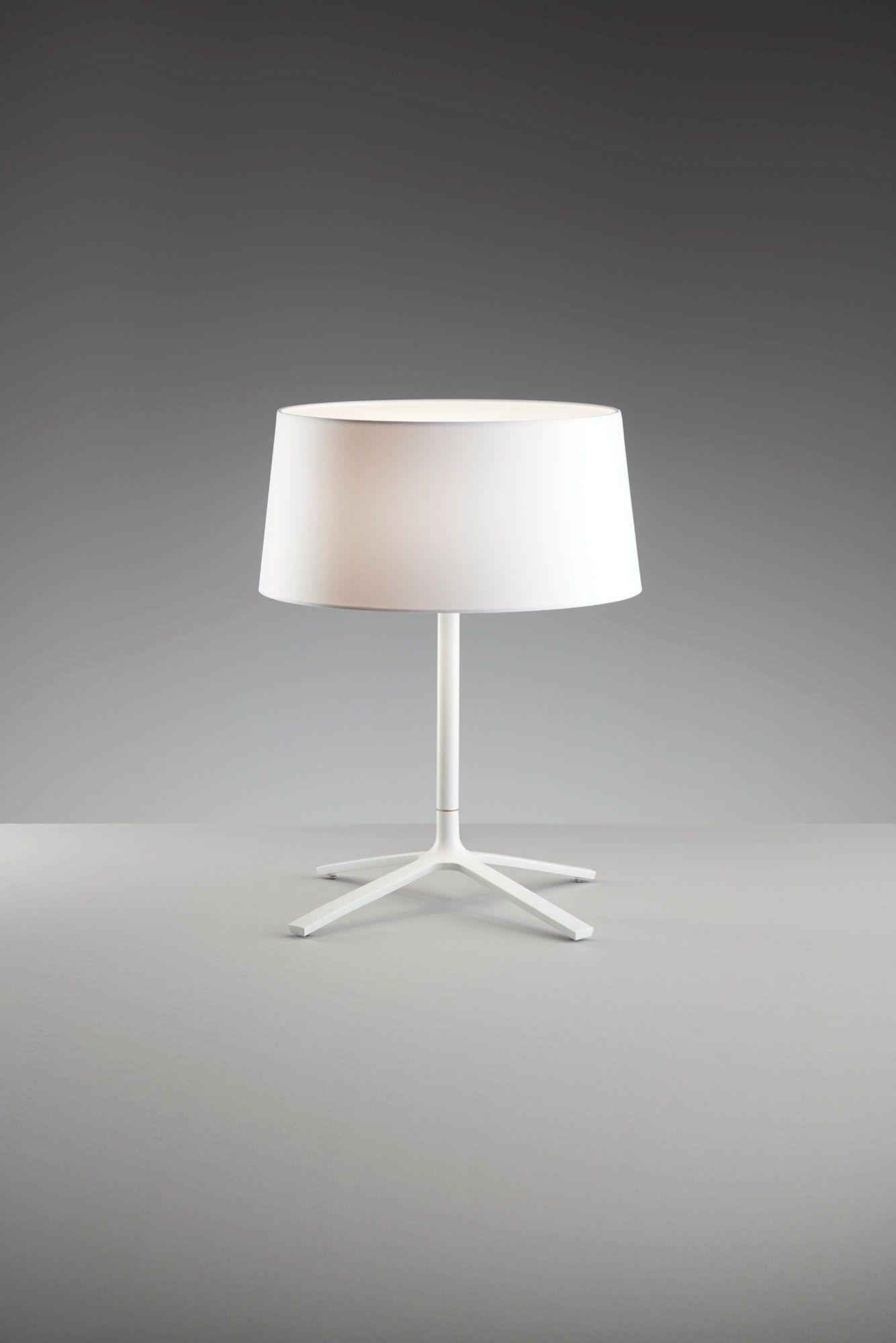 Ткань настольная лампа LedsC4 вестибюль ARCH-00145306 - Вид №7