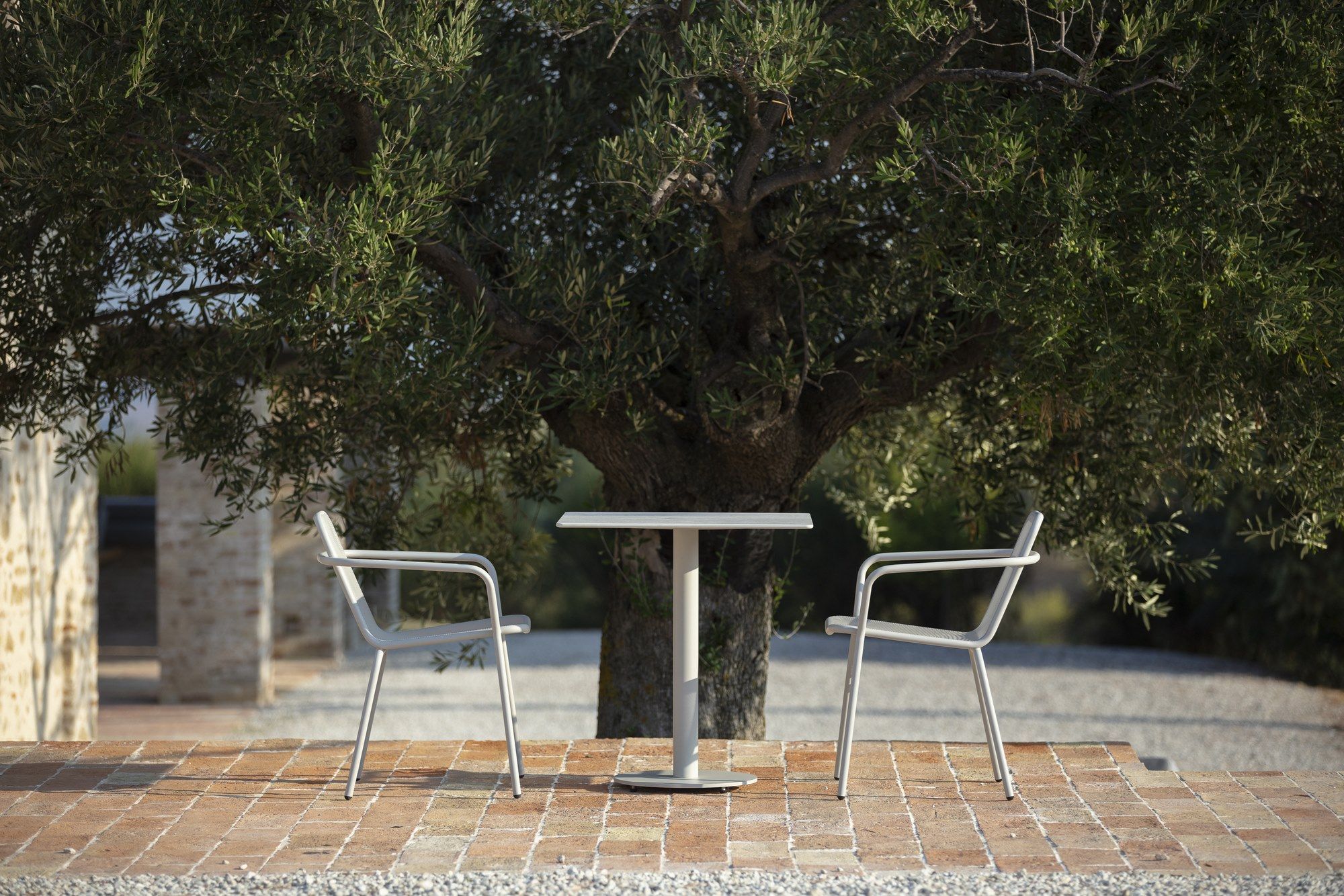 Квадратный стол Todus Branta ARCH-00037266 - Вид №3