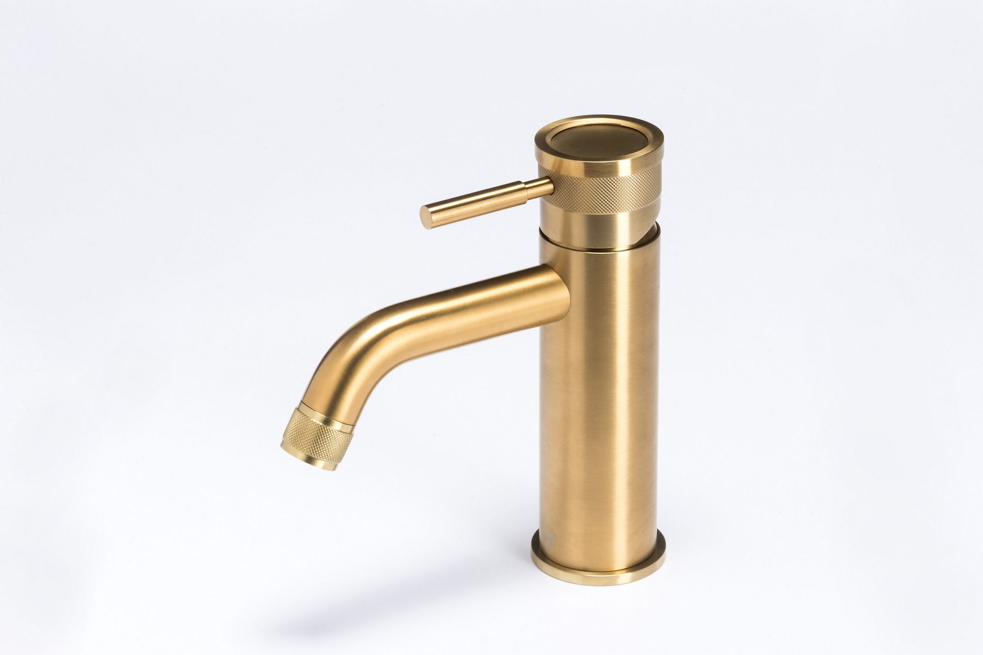 Однорычажный смеситель для раковины из нержавеющей стали с аэратором Tubico Волга ARCH-00115437 - Вид №1