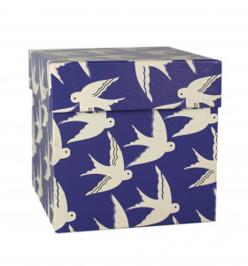 509882 Коробка подарочная "Белые ласточки", 12,5 х 12,5 х 12,5 см