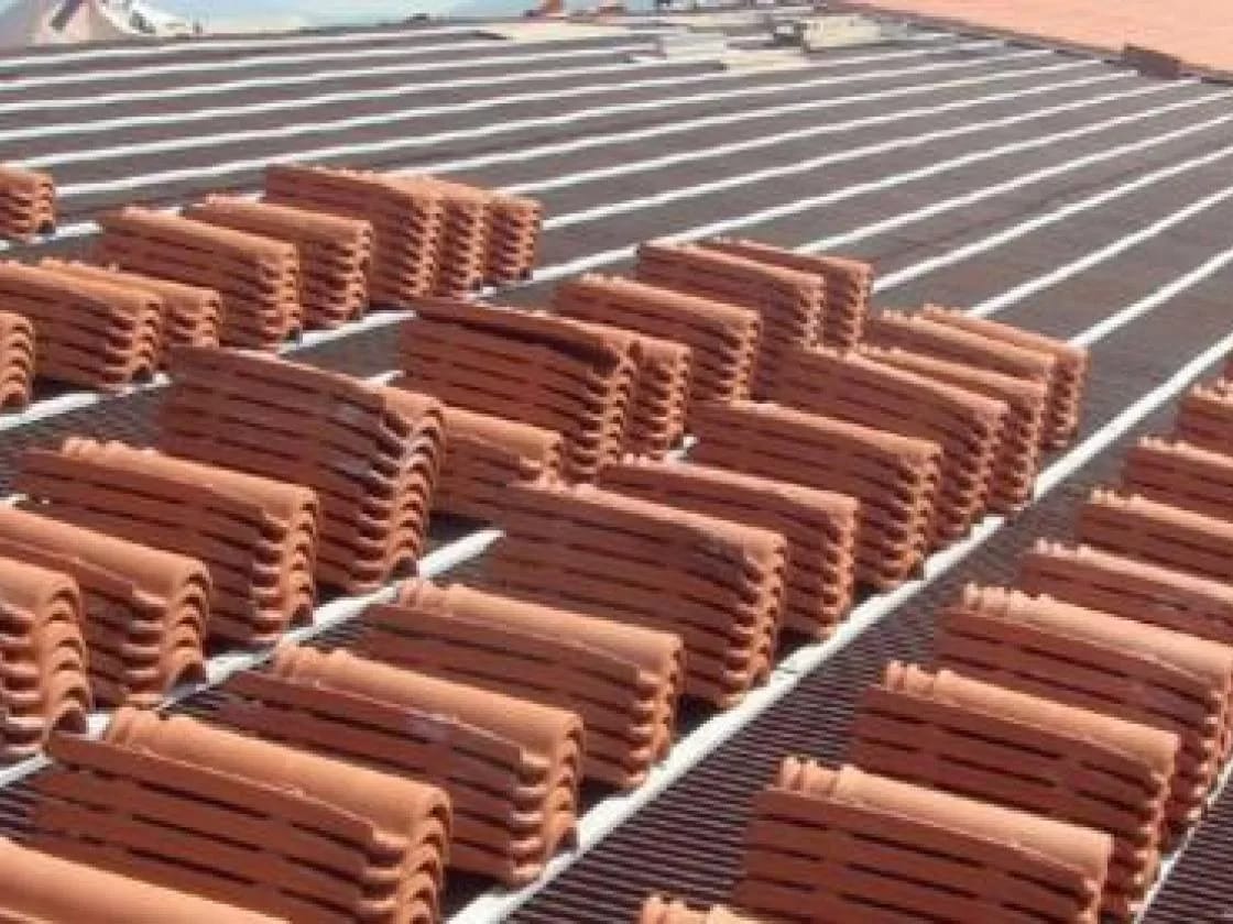 Подкрыльевые плиты для черепичных и черепичных крыш ONDULINE ITALIA система подкрылья ARCH-00062344 - Вид №3