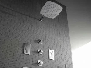 ZAZZERI Смеситель для душа на 4 отверстия с лейкой Tango