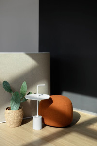 Круглый журнальный столик HPL