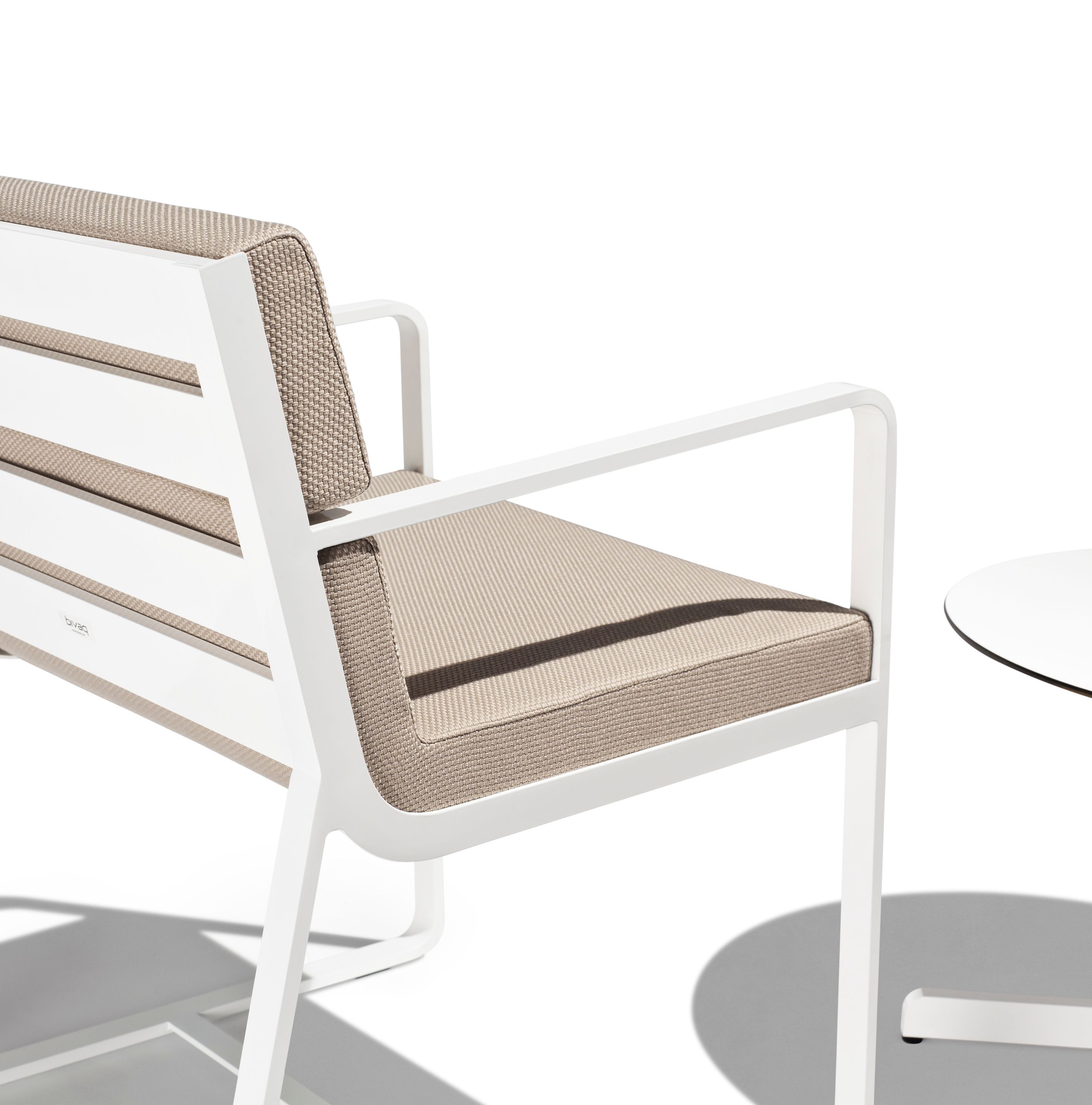 Мягкое кресло с подлокотниками Bivaq сидеть ARCH-00008397