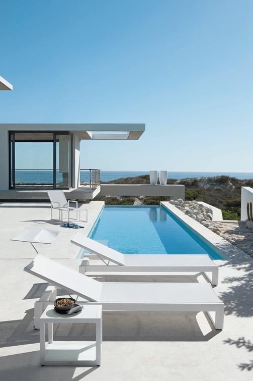 MNST687 Приставные столики pa lava 100,5см x 74см Manutti Fuse - Вид №4