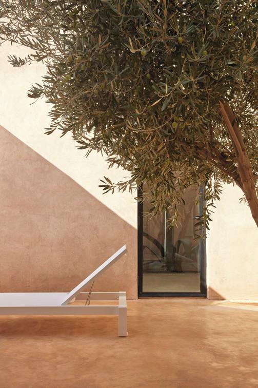 MNST1127 Лежак белый f8 текстиль белый Manutti Fuse - Вид №1