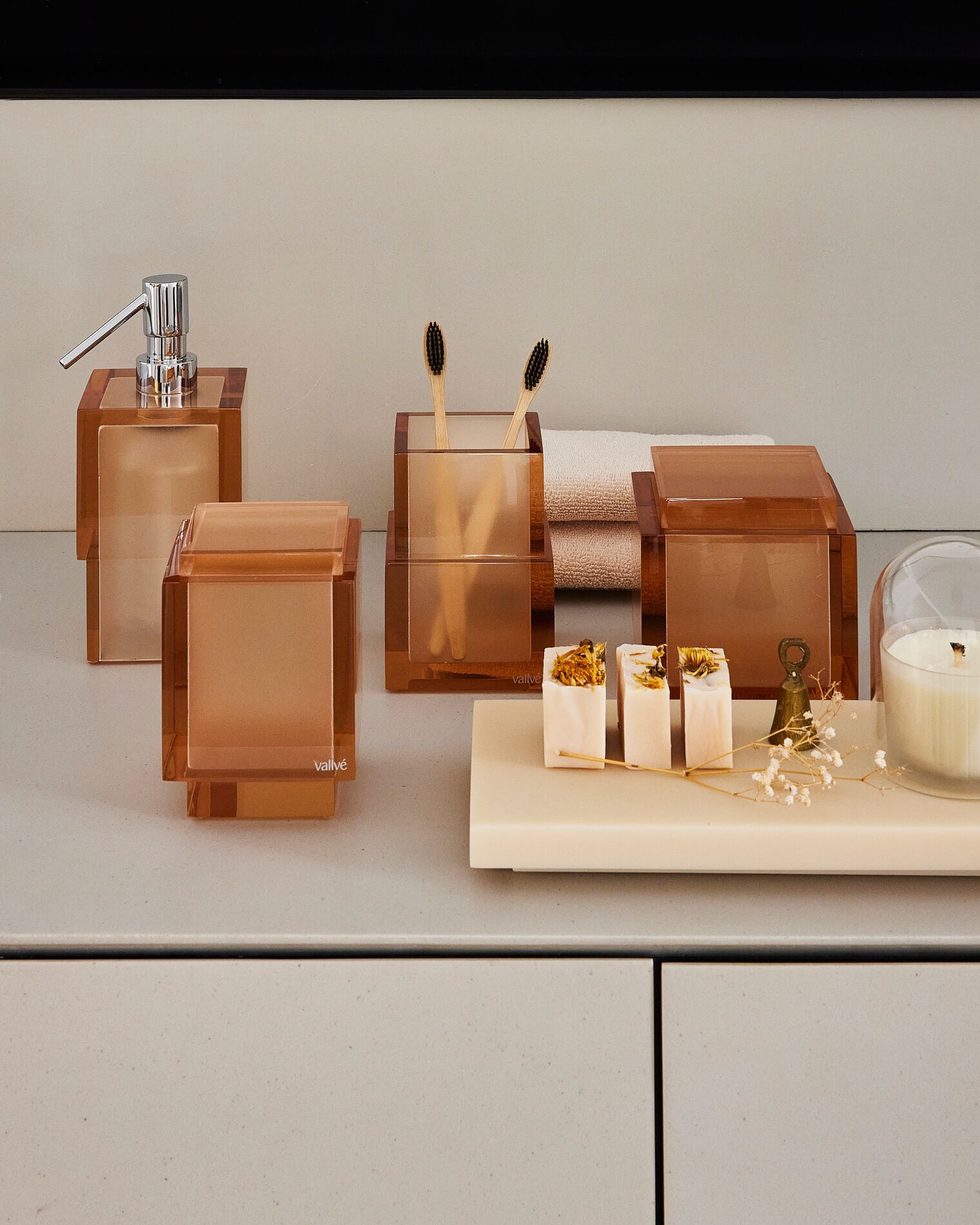 Держатель для хлопка из смолы с крышкой Vallvé METRO ARCH-00036795 - Вид №15