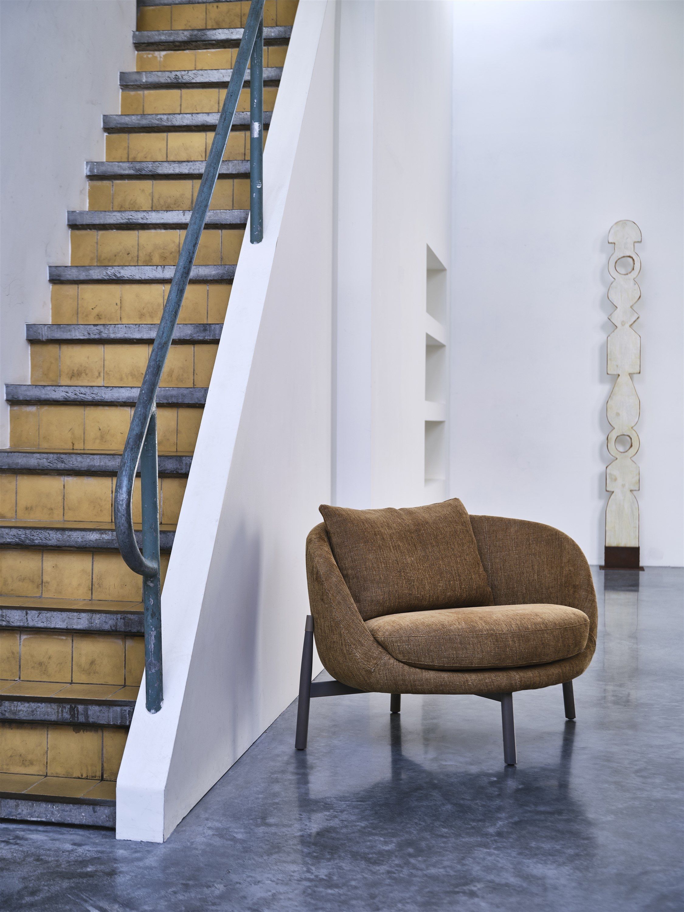 Тканевое кресло с подлокотниками Linteloo Heath ARCH-00130097 - Вид №7