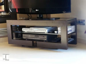 Gonzalo De Salas Низкая лакированная тумба под ТВ