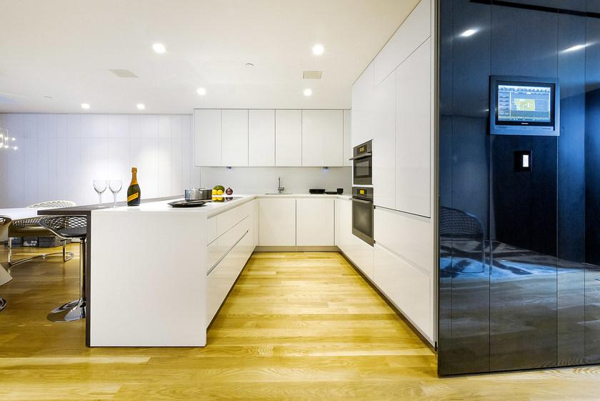 TM Italia Cucine Кухня из Corian® и венге с полуостровом T45 sun-id-1480894 - Вид №1