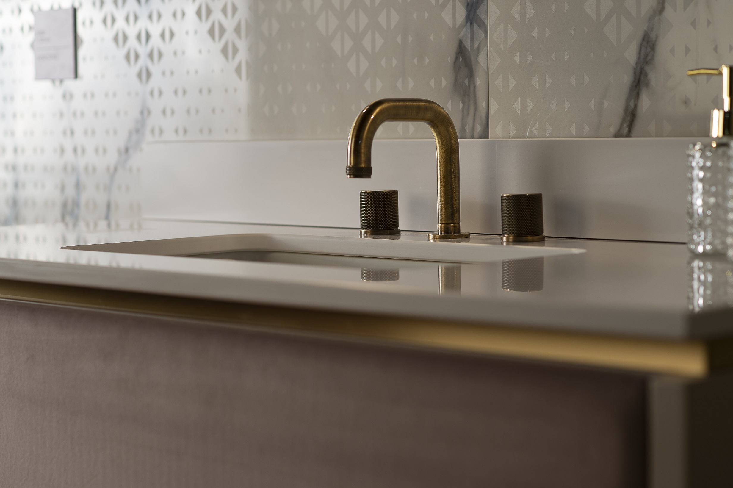 1298 Seda 120 Gaia  New Style - Вид №2