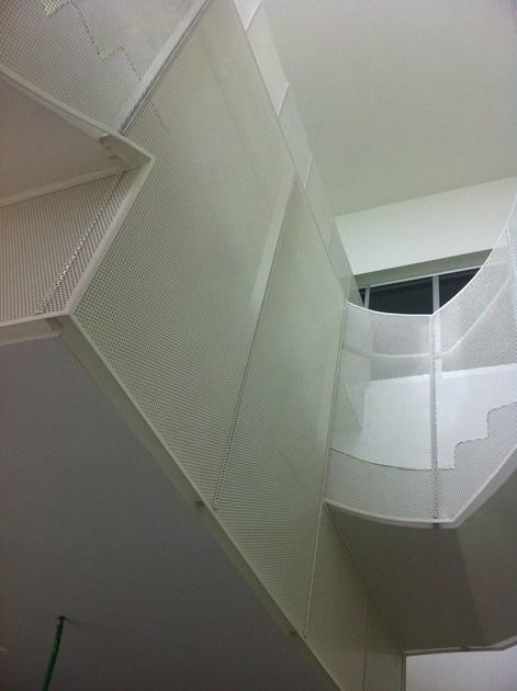 ALUSCALAE Алюминиевая балюстрада и микроперфорированная панель sun-id-1513731 - Вид №3