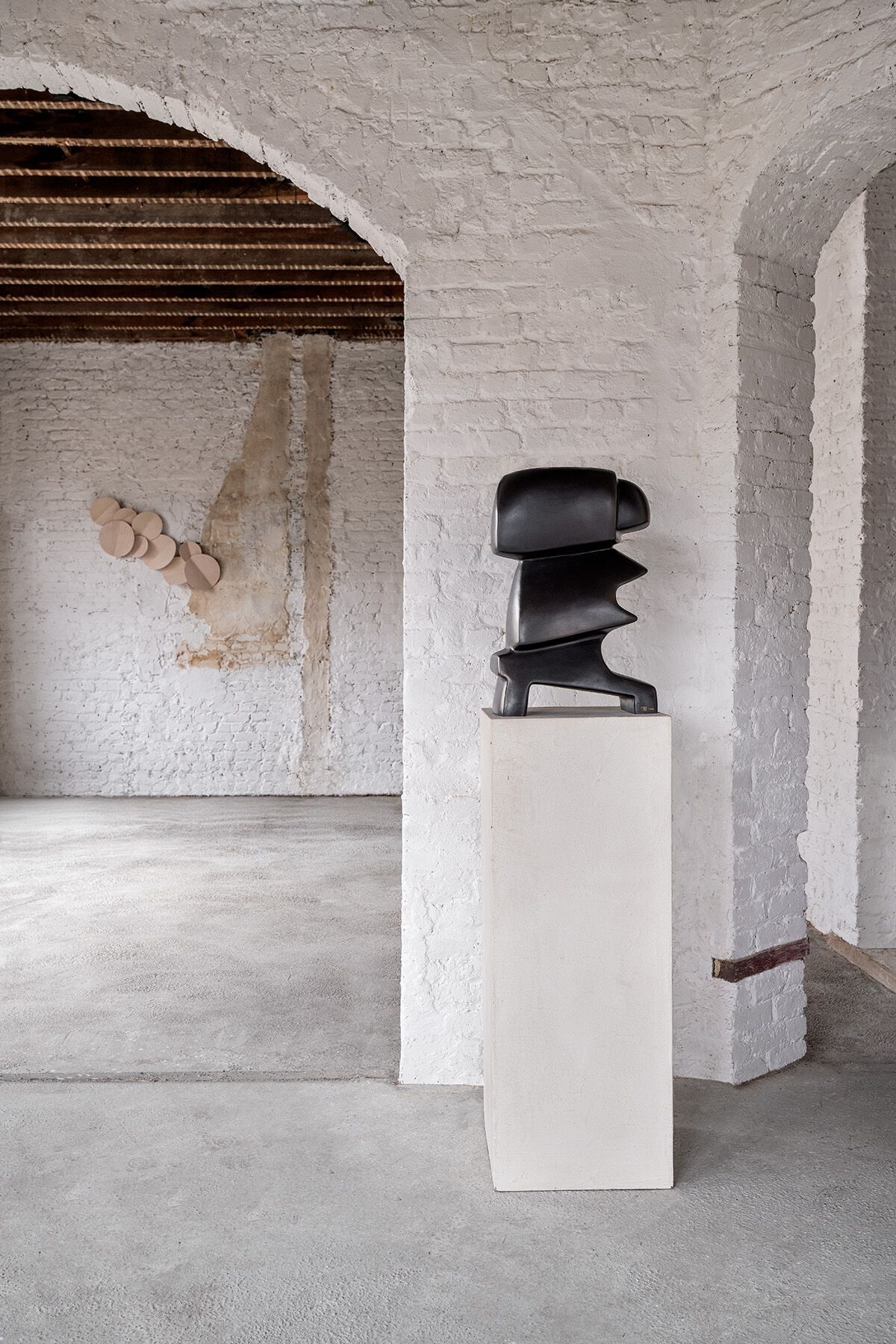 Бронзовая скульптура Gardeco Objects бронза ARCH-00016140