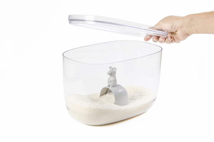 QL10298-CL-GY Контейнер с мерной ложкой lucky mouse 7 л Qualy  - Вид №6