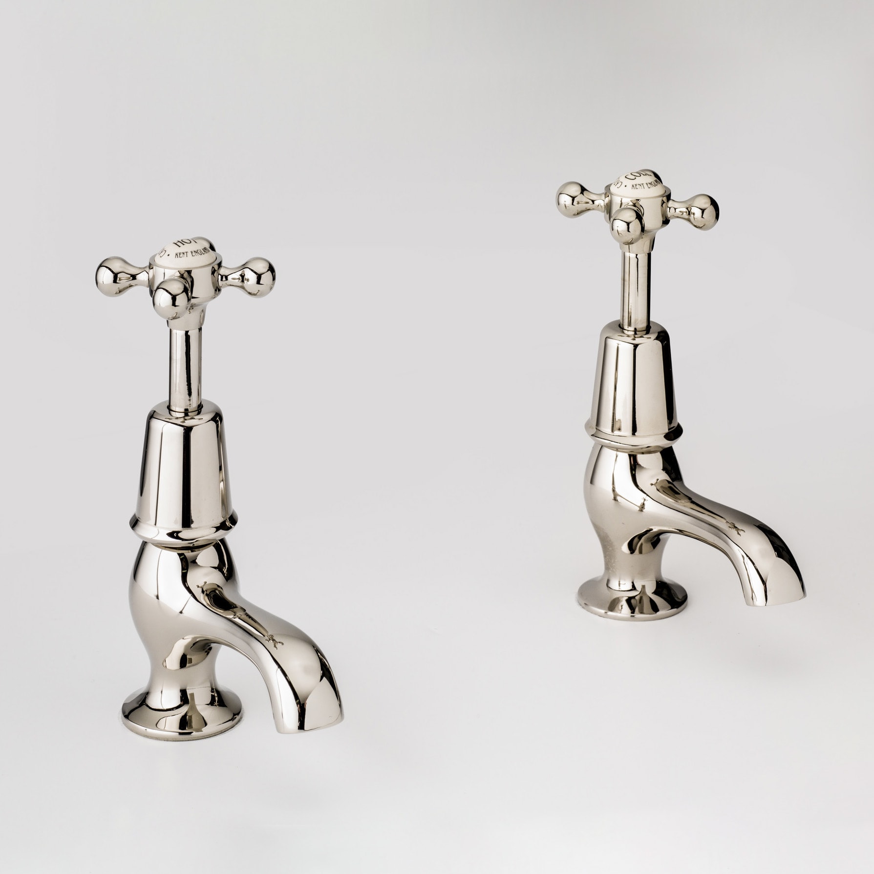 Basin Taps краны Basin Pillar Taps Catchpoleandrye  - Вид №2