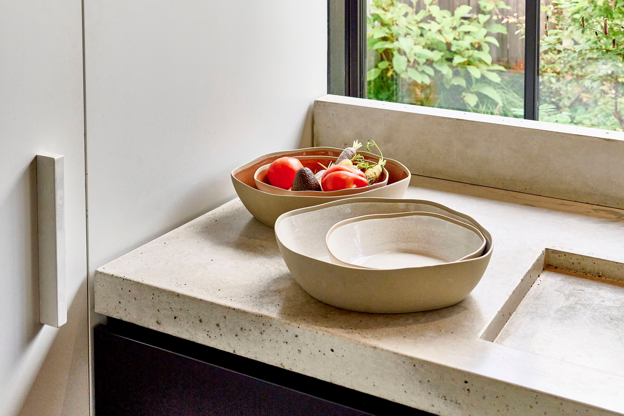 Фарфоровая салатница POMAX Primeval ARCH-00049700 - Вид №4